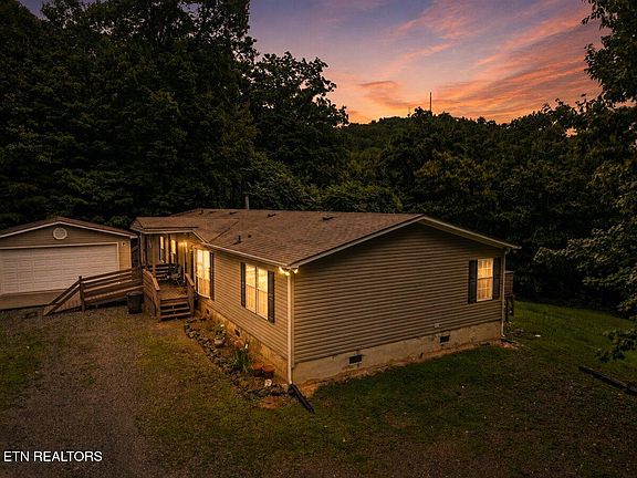 2nd image of 7600 Hunters Ridge Way