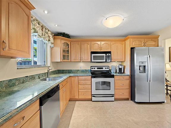 3rd image of 2215 Discovery Circle #2215
