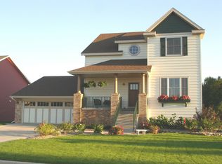 2014 7th St N, Sartell, MN 56377