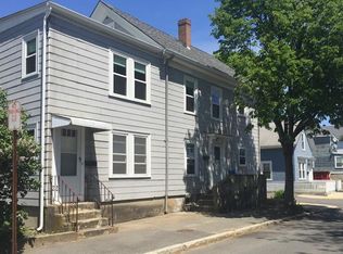23 Roundy St #2, Beverly, MA 01915