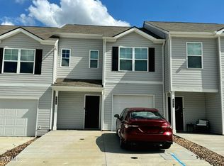 948 Lola Ln, Kingsport, TN 37663