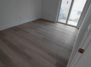 1380 SW 2nd St #7, Miami, FL 33135