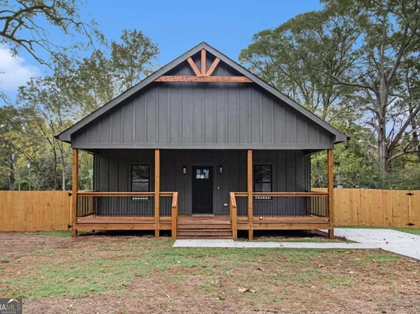 93 Arnco 2nd St, Newnan, GA 30263