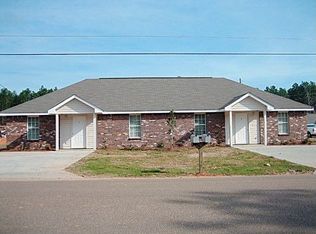 193 N Wind Ridge Ln, Purvis, MS 39475