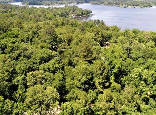 Forest Rd, Crockett, TX 75835