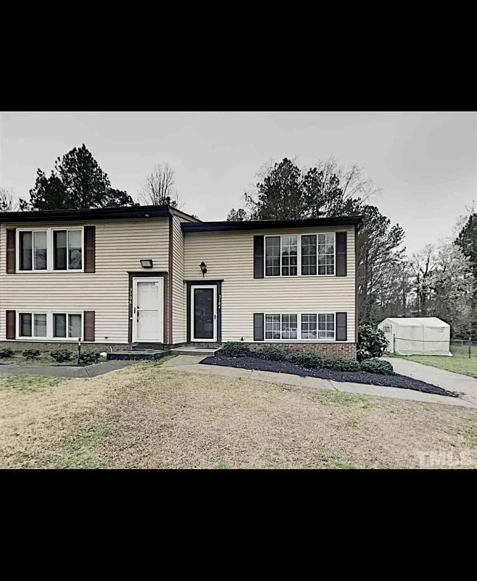 3104 McAdams Dr — Photo 1
