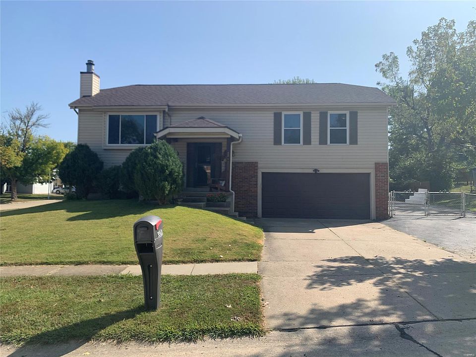 1st image of 2282 Farnham Ln