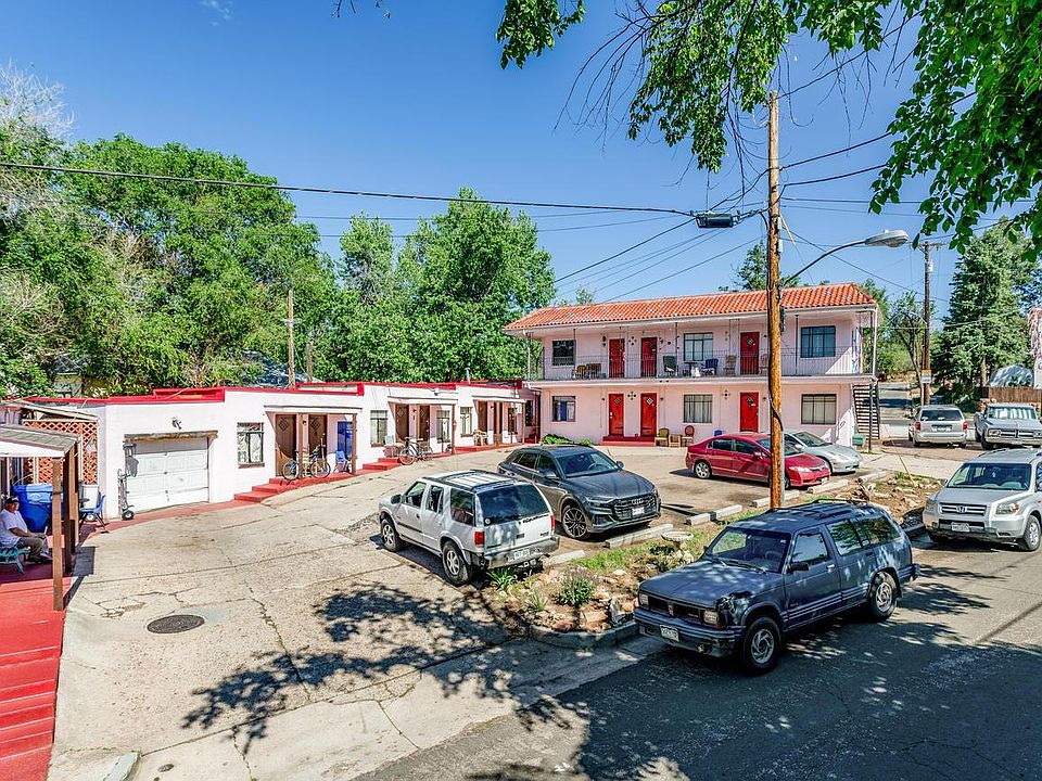 2nd image of 3401 W Pikes Peak Ave