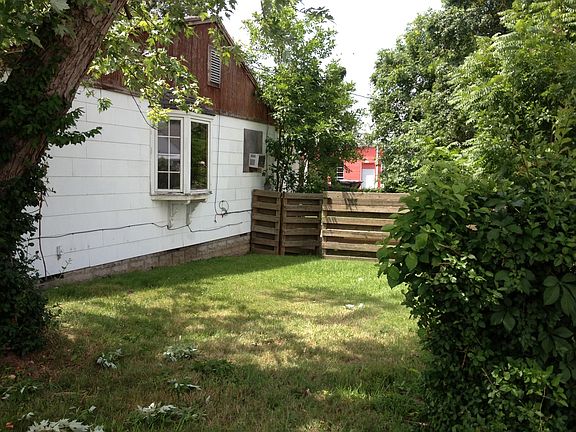 Side yard