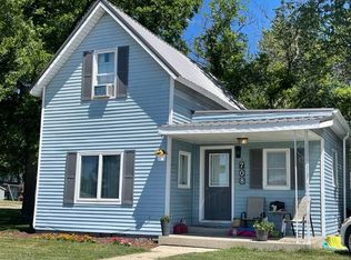 708 E Lincoln St, Nappanee, IN 46550