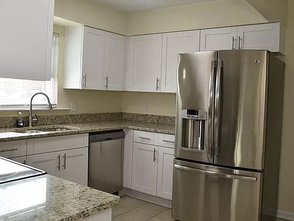 3rd image of 130 Mikie Ct