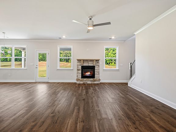 5th image of 110 Sapelo Dr