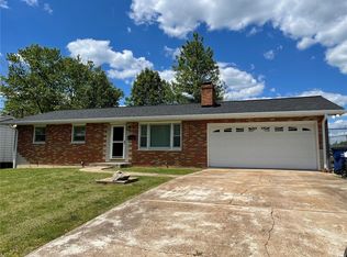 1535 Sweeney Dr, Festus, MO 63028
