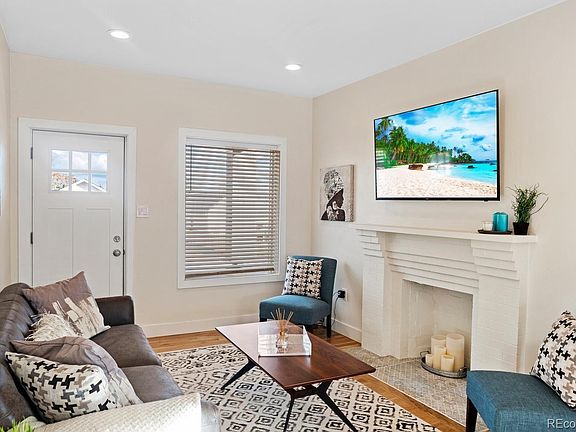 3rd image of 4847 Zuni Street