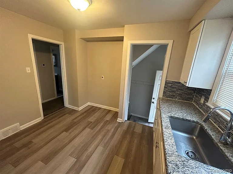1150 Magnolia Dr — Photo 10