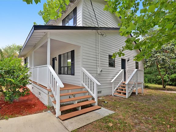 972 Cooper St-2