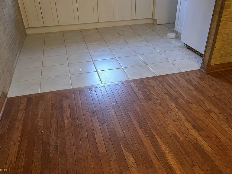 2319 Benson St #2 — Photo 11