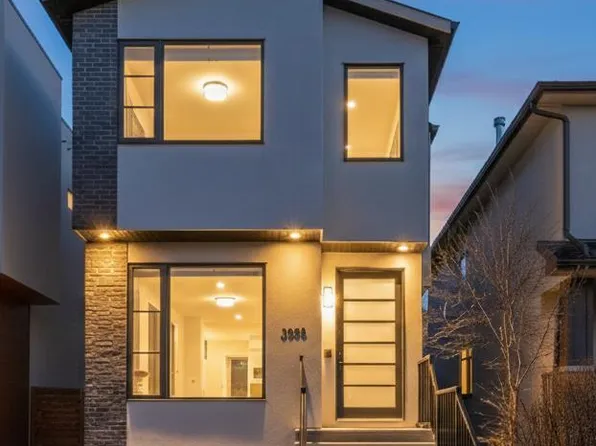 3528 W 3rd St NW, Calgary, AB T2K 0Z6