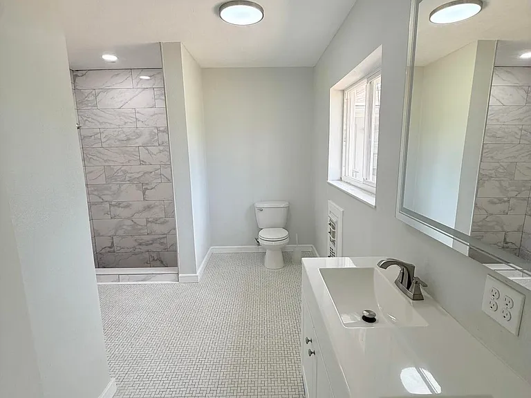 100 Tampa Ave — Photo 6