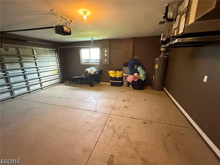 3005 SW 8th Pl — Photo 16