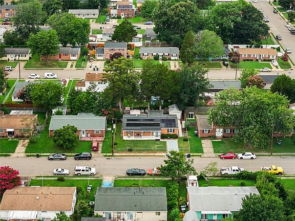 3rd image of 2215 Rawood Dr
