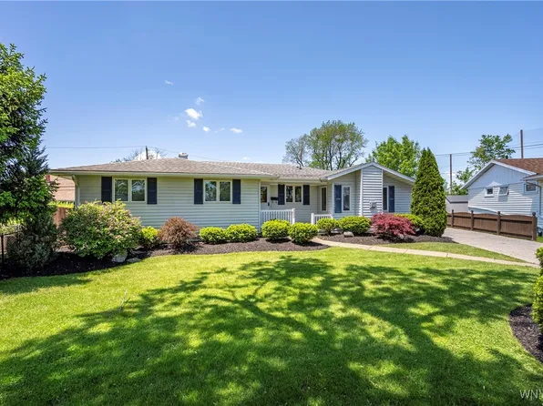 393 Woodgate Rd, Tonawanda, NY 14150