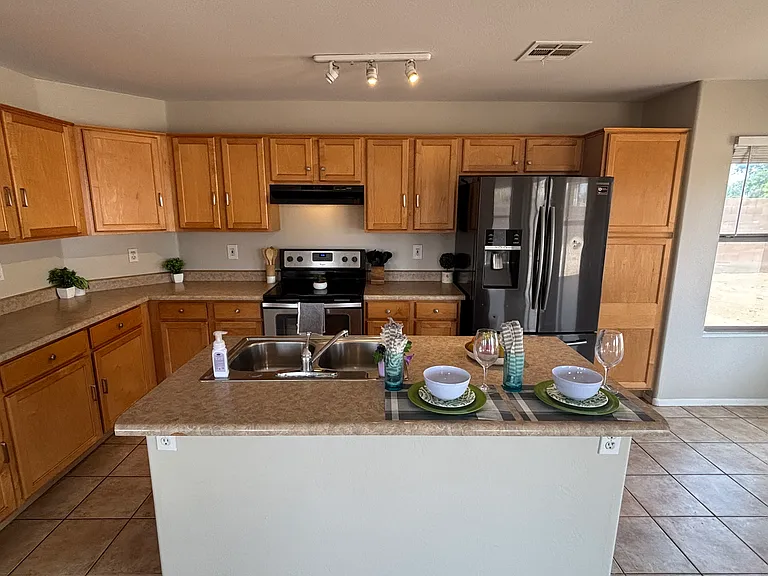15070 N 150th Ln — Photo 7