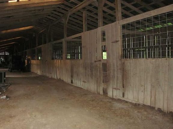 Home for Sale in Hendersonville, Tennessee $354,900