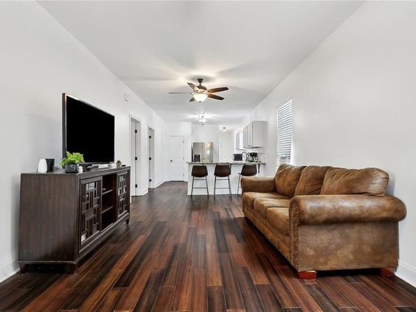 3239 Bloomingdale Ct, New Orleans, LA 70125