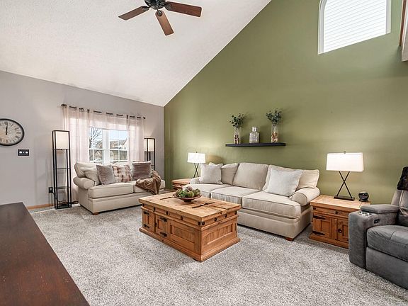 4th image of 9215 Misty Dawn Dr