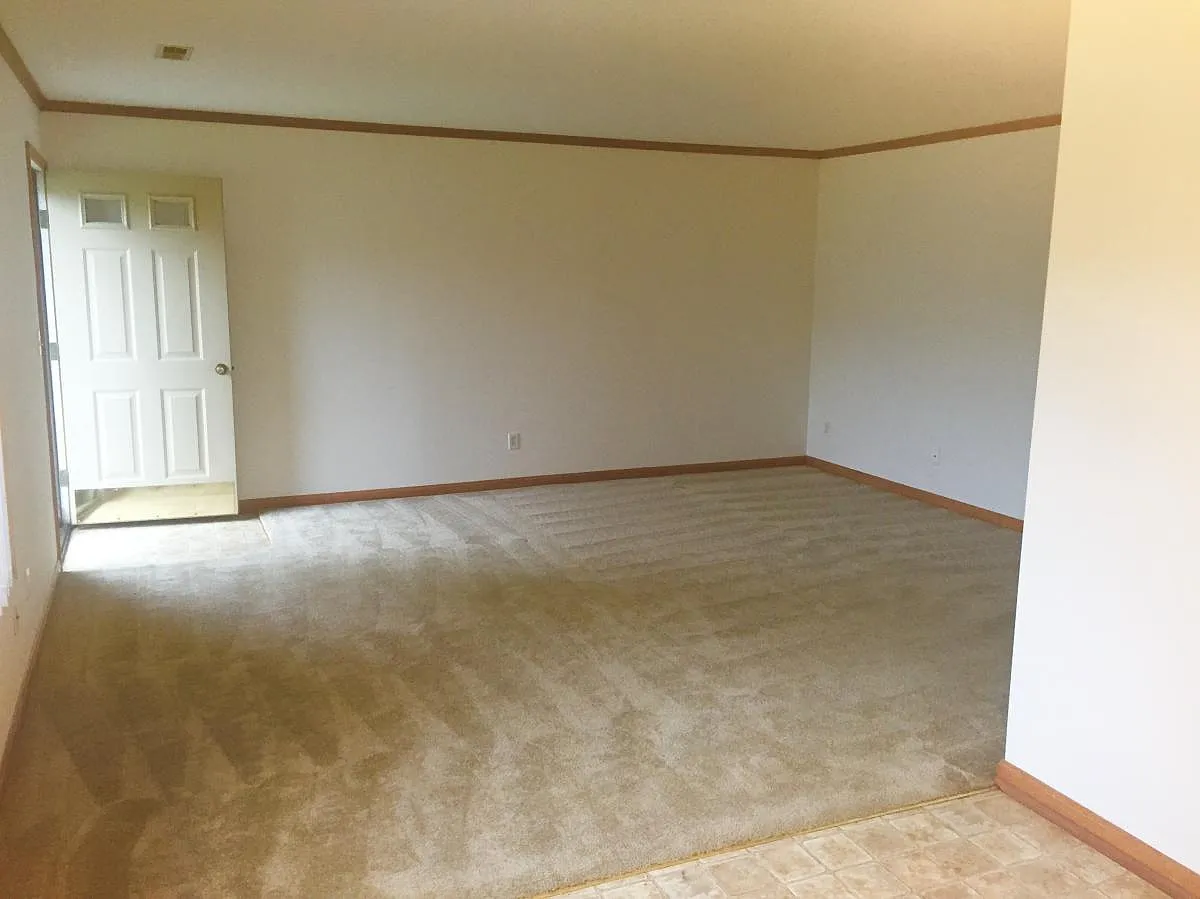 2 bed, 1050 sqft, $1,150 — Photo 4