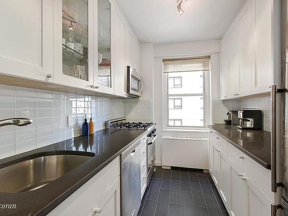 2nd image of 201 E 79th St APT 7B