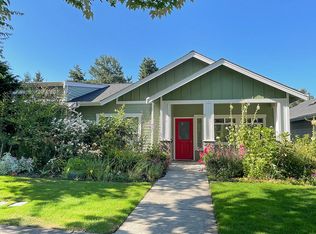 390 E Maple St, Sequim, WA 98382