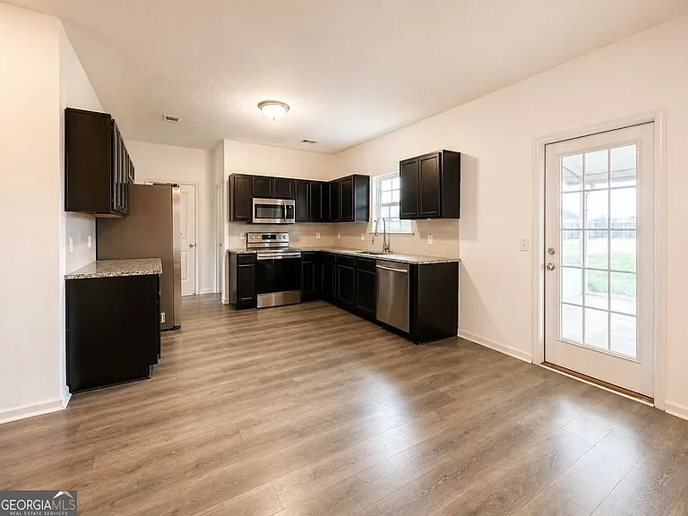 237 Bobwhite Trl NE — Photo 5