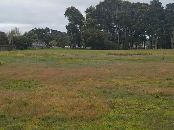 970 E Chestnut St, Fort Bragg, CA 95437