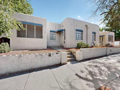 214 Pine St SE, Albuquerque, NM, 87106