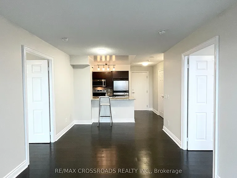 25 Greenview Ave #2028 — Photo 11