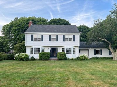 9 South Dr, Middletown, RI, 02842