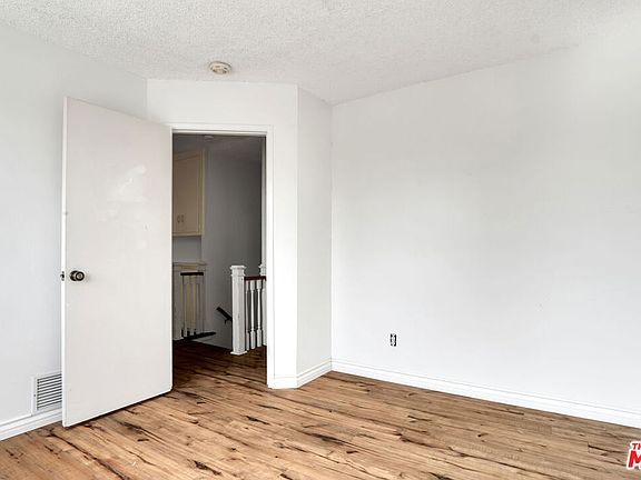5th image of 13785 Gavina Avenue