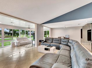 9 Eastgate Dr APT D, Boynton Beach, FL 33436