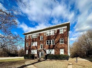 2800 Independence Ave APT 2W, Kansas City, MO 64124