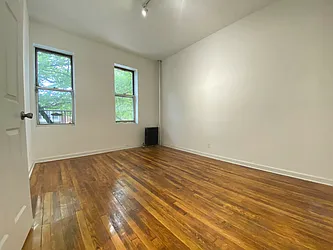 Rented by Lang Realty LLC