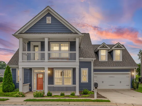 30 Lucerne Ct, Simpsonville, SC 29680