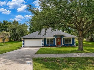 1326 Oak Valley Blvd, Minneola, FL 34715