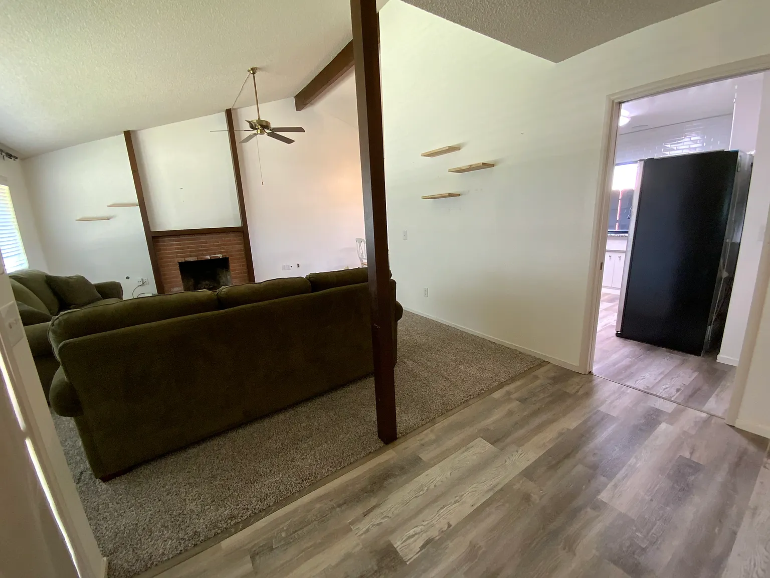 2 bed, 1215 sqft, $2,000 — Photo 1