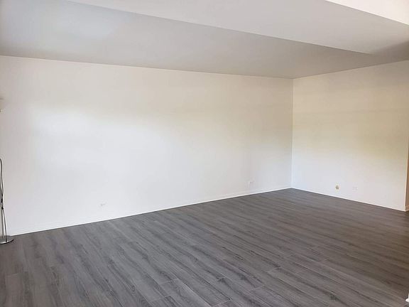 5th image of 5200 Galitz St APT 203