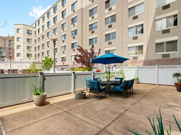 300 West 145th Street image 19 of 23