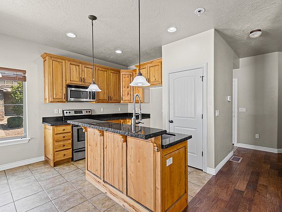 4th image of 10416 S Sage Luigi Ct
