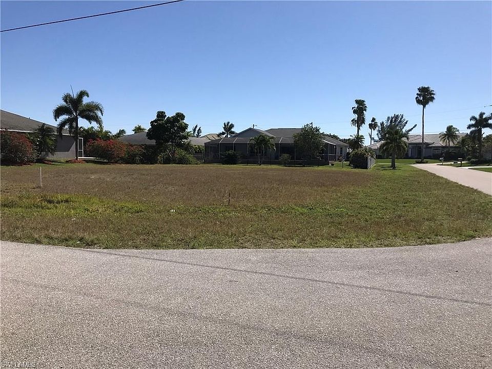 2nd image of 1926 SW 48th Ter