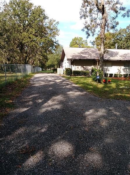 2nd image of 11323 Black Walnut St